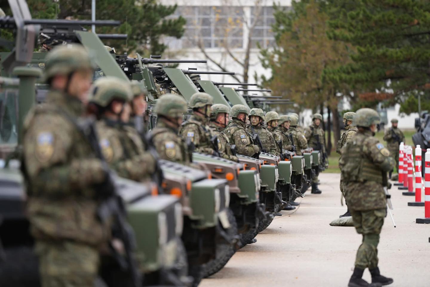 Investim në cilësi dhe efikasitet: FSK pajiset me uniforma dhe pajisje të reja