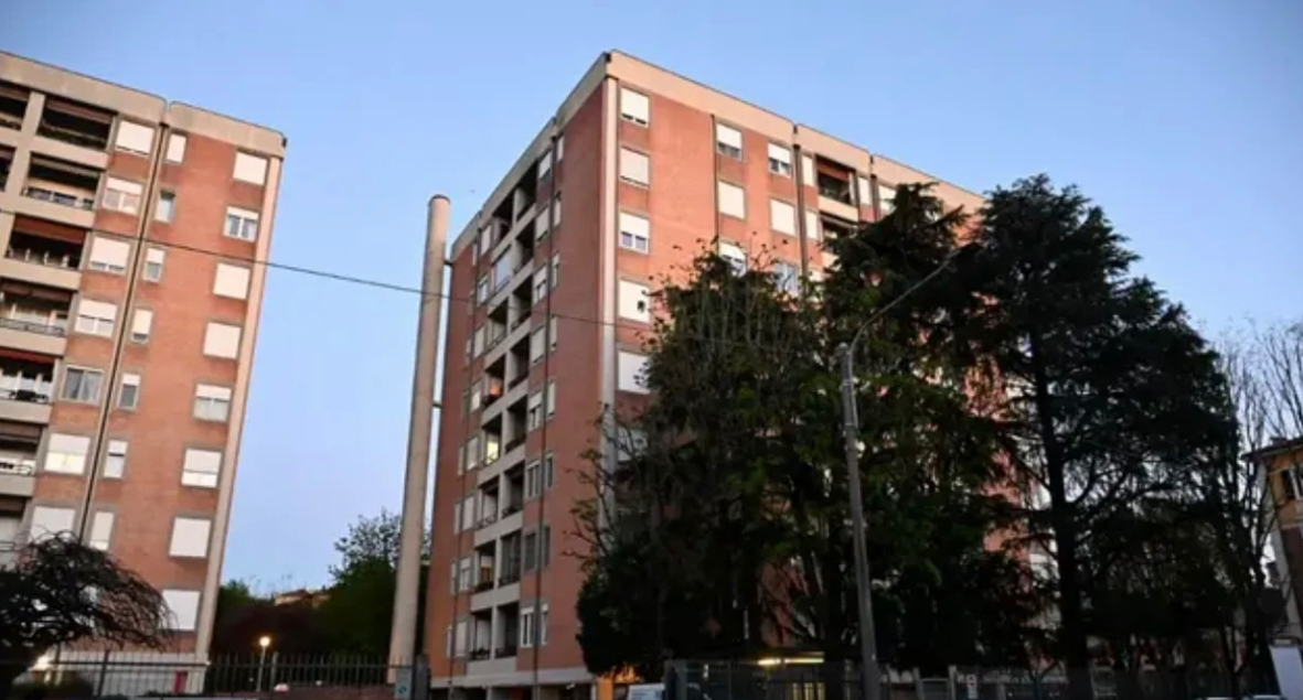 12-vjeçari shqiptar vdes pasi rrezohet nga dritarja e ndërtese