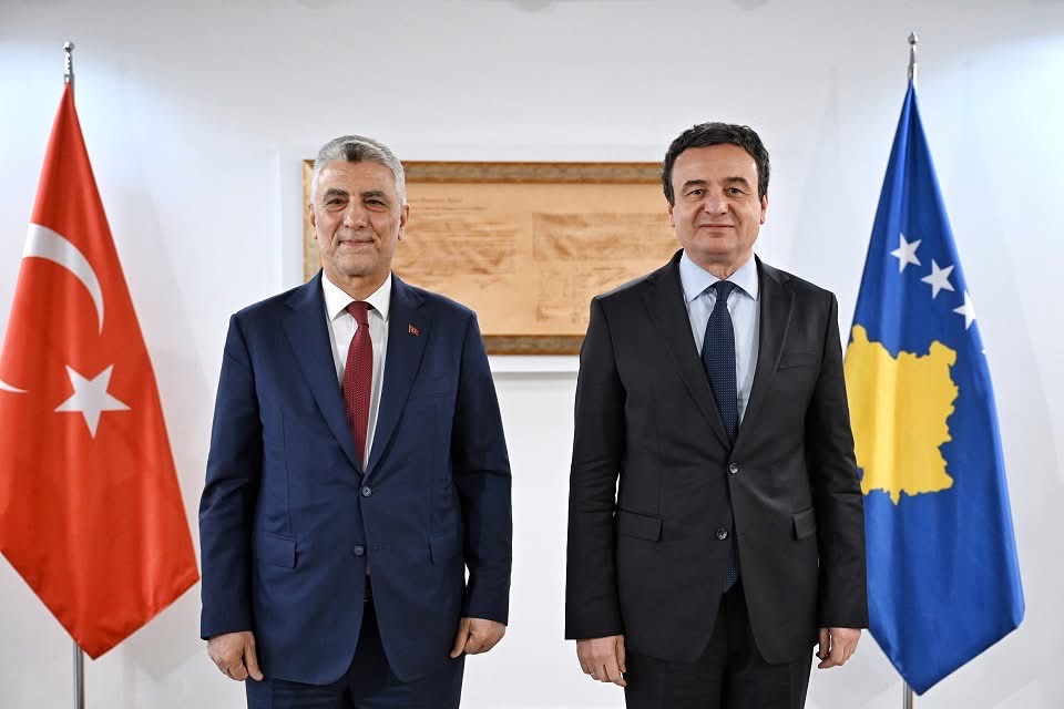 Kurti: Me ndihmën e Turqisë synojmë linjë të re ajrore Kosovë-SHBA