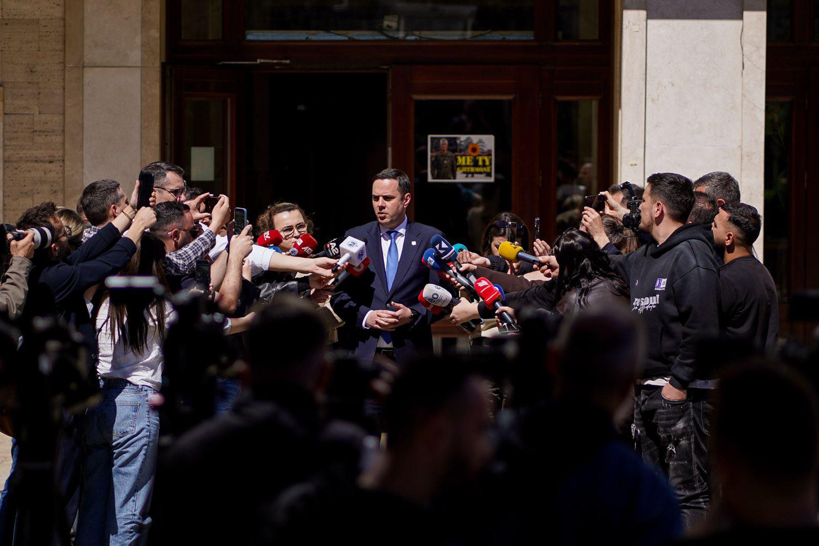 Abdixhiku: Do të vazhdoj konsultimet me liderët politikë për zgjedhjen e presidentit