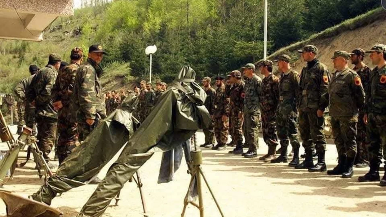 Kurti përkujton Betejën e Koshares: 27 vite më parë, filloi shembja e kufirit mes Kosovës dhe Shqipërisë