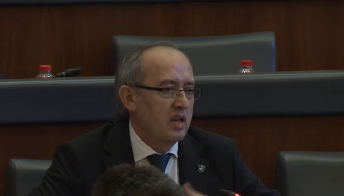 Hoti kritikon rishikimin e buxhetit: Kjo çasje është abuzuese me paranë publike