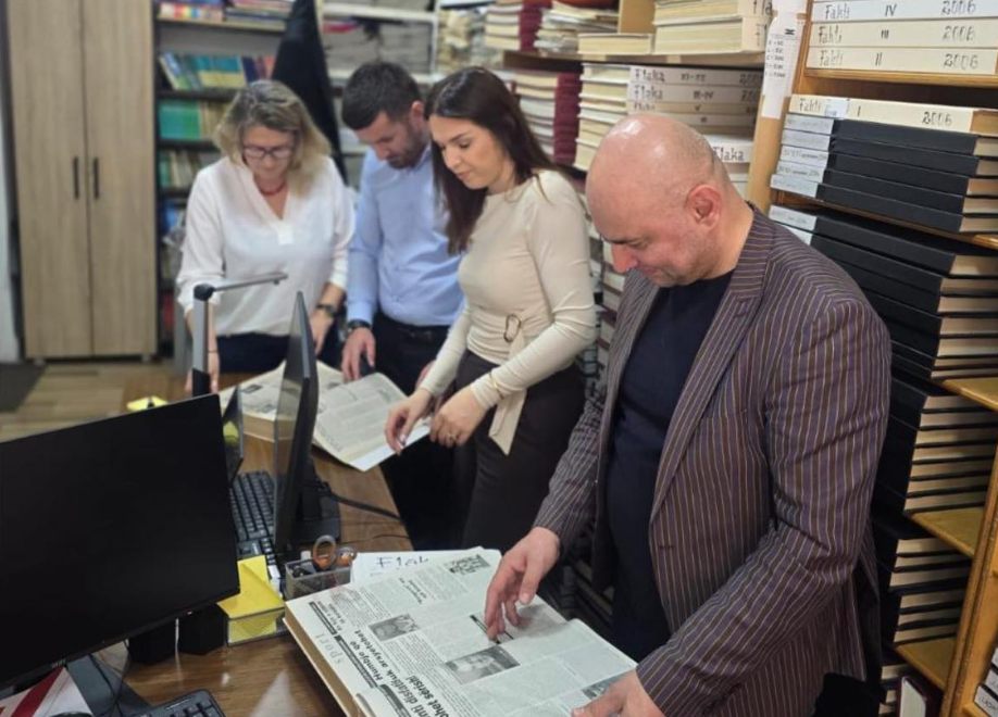 Instituti i Krimeve të Kryera Gjatë Luftës mbledh arkiva në Tetovë