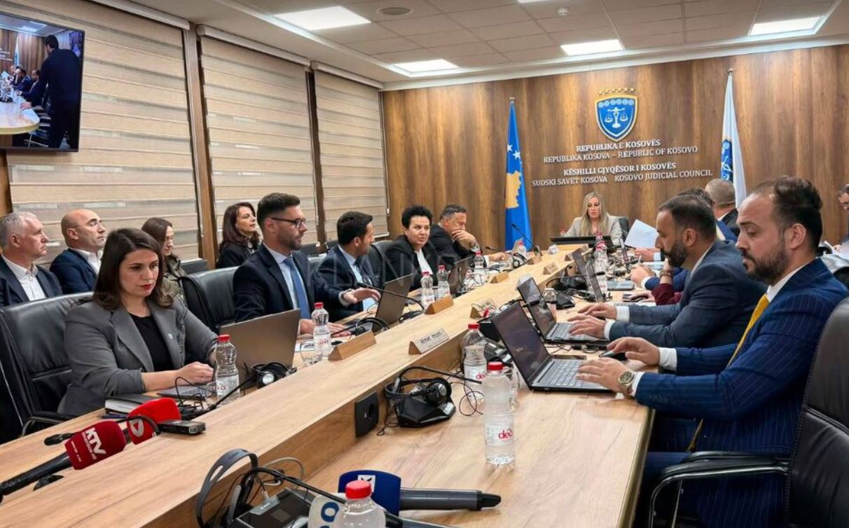 Dështon zgjedhja e kryesuesit të KGjK-së, shpallet konkursi i ri