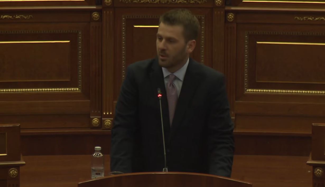 Kërçeli: Çmimet e naftës nuk caktohen në Prishtinë, por në tregjet ndërkombëtare