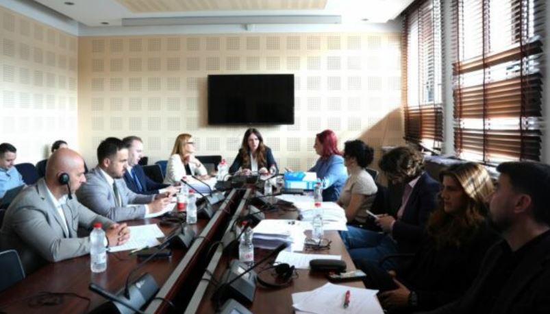 Komisioni Ad hoc përfundon intervistimin e kandidatëve për anëtarë të Bordit të RTK-së