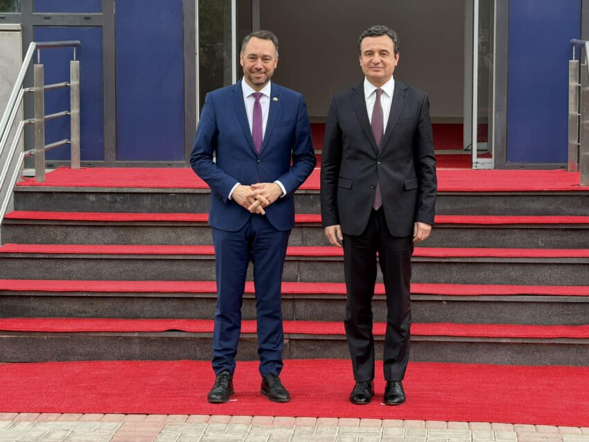 Kurti pret në takim zëvendëskryeministrin e Belgjikës, Maxime Prevot