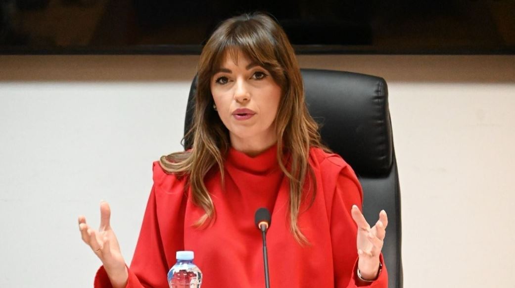 Haxhiu: Hapësira publike ka nevojë për ndershmëri, fakte, verifikim e përgjegjësi