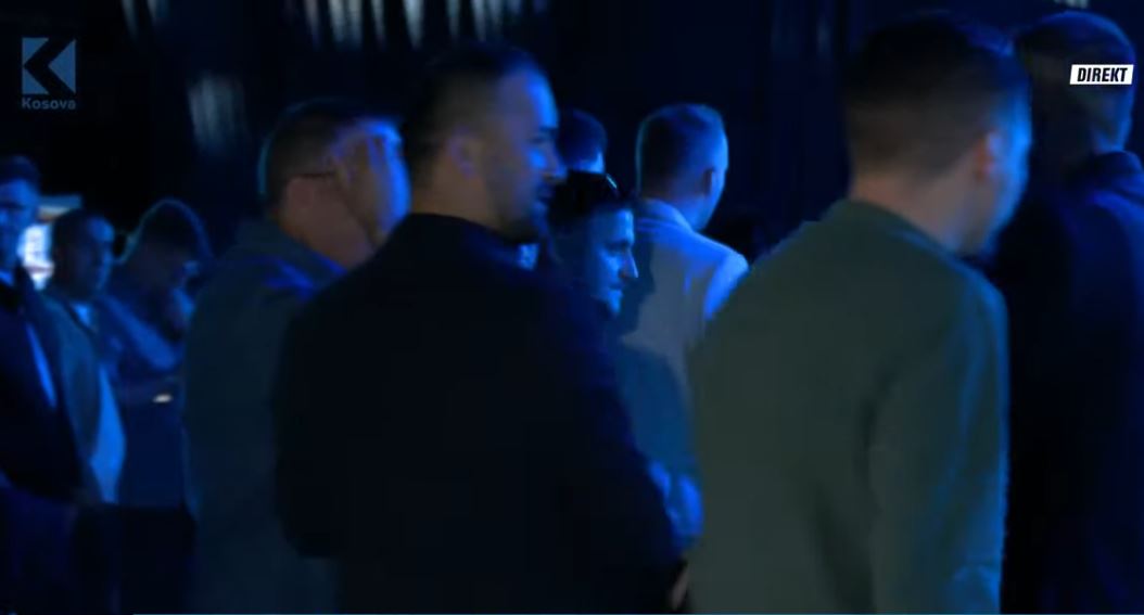 “Tubimi i bashkimit” të LDK-së, salla nis të mbushet