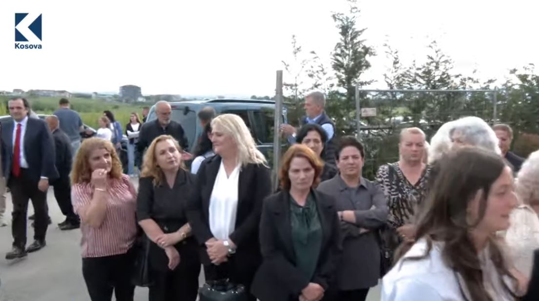 LDK mblidhet në tubimin e “bashkimit”, pjesëmarrje e madhe e qytetarëve