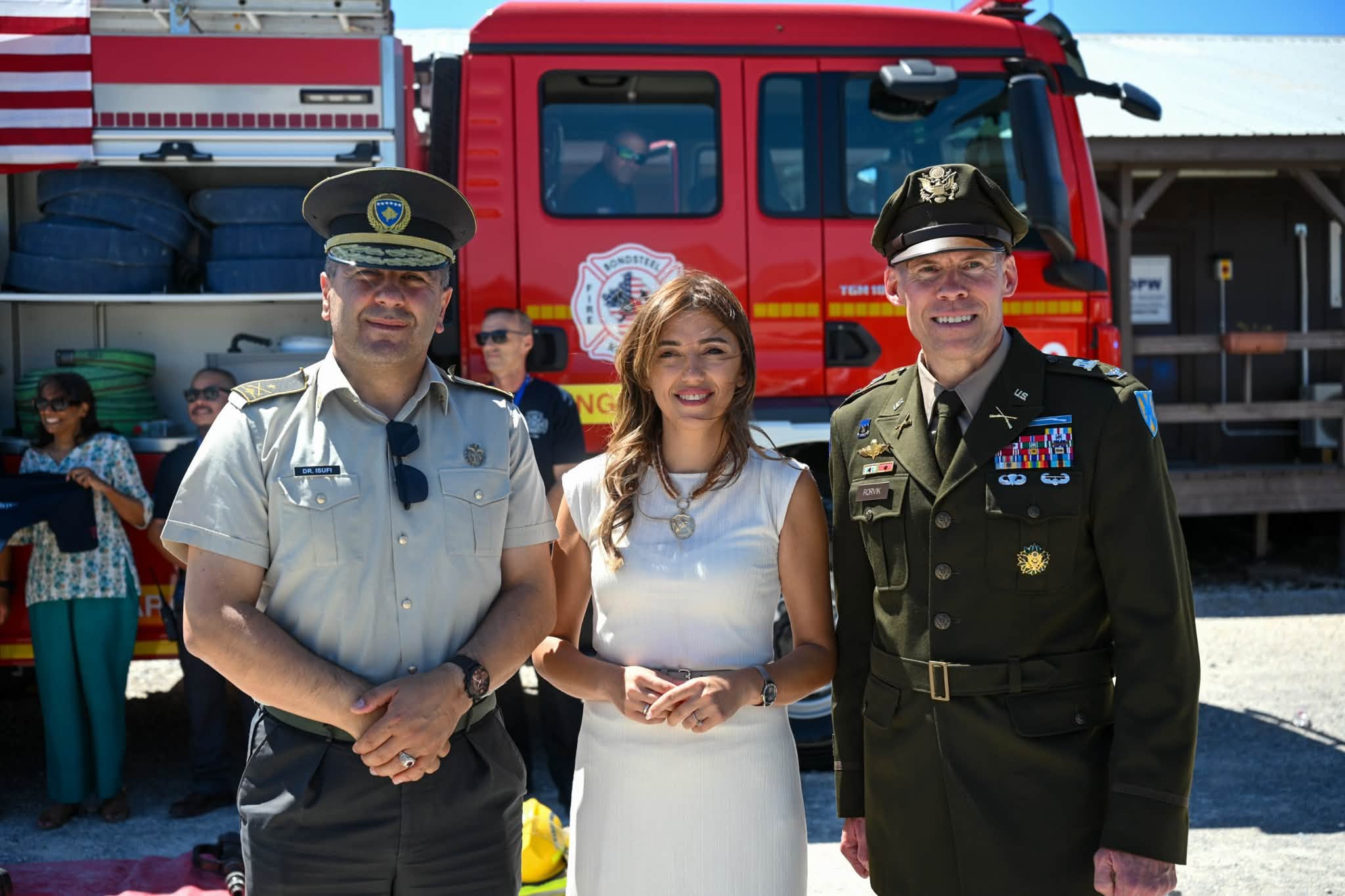 Në kampin Bondsteel, presidentja Haxhiu: Gëzuar 4 korrikun, Amerikë!