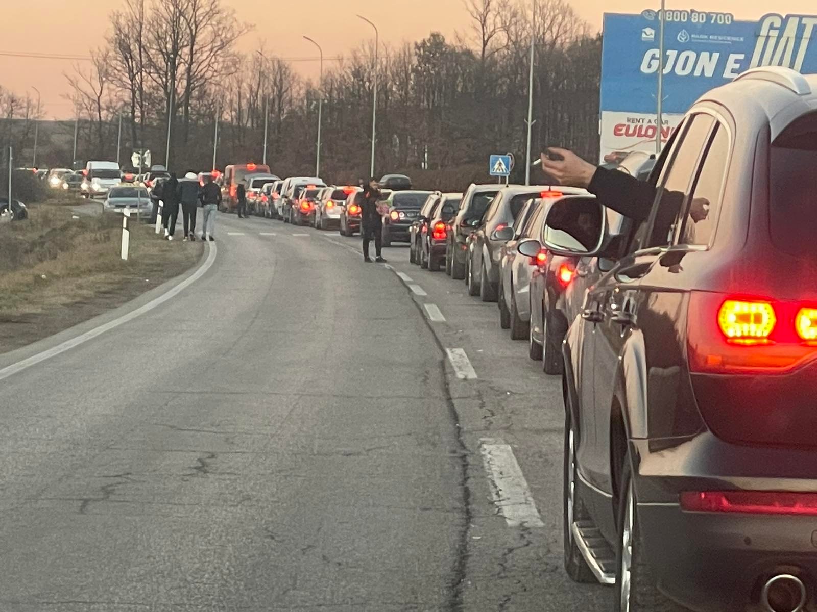 Kjo është gjendja aktuale në pikat kufitare