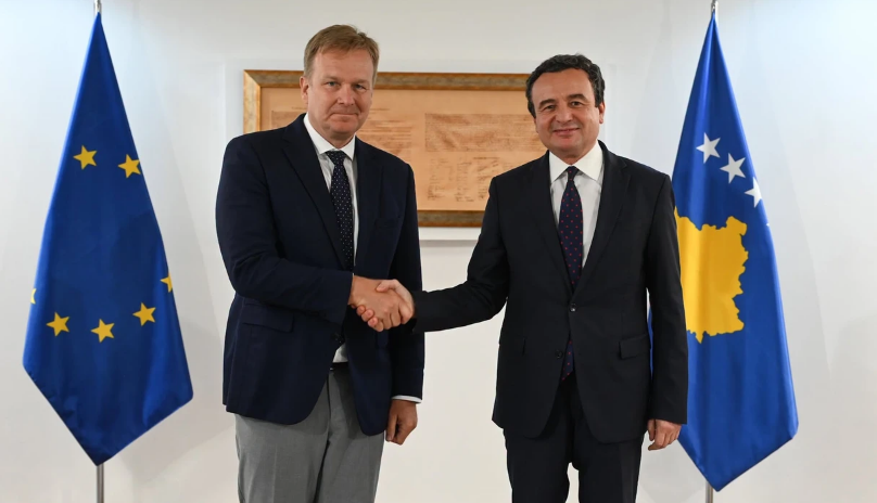 Pa agjendë, pa njoftim! Çfarë fshihet pas takimit të papritur Kurti-Sorensen?