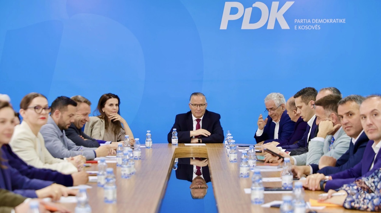 PDK i kërkon Deharit ta thërrasë nesër vazhdimin e seancës konstituive: Në ora 11:00 do të jemi në Kuvend
