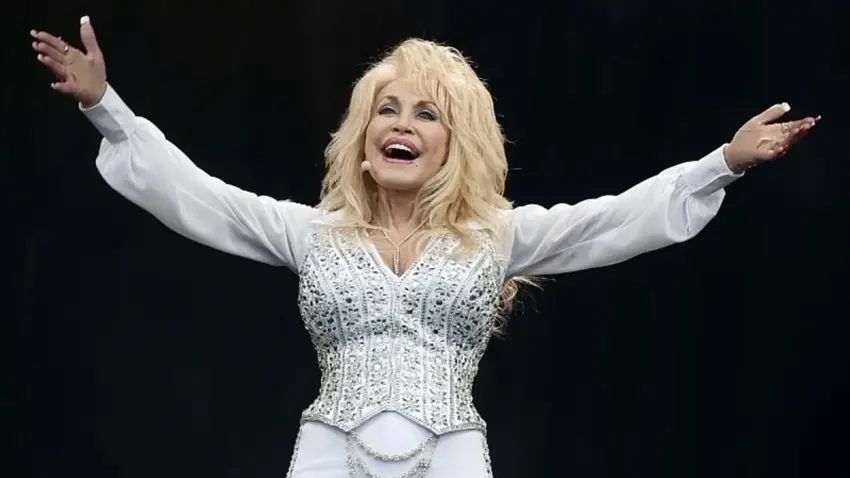 Dolly Parton varroset në fshehtësi, gjen paqe të përjetshme pranë bashkëshortit të saj